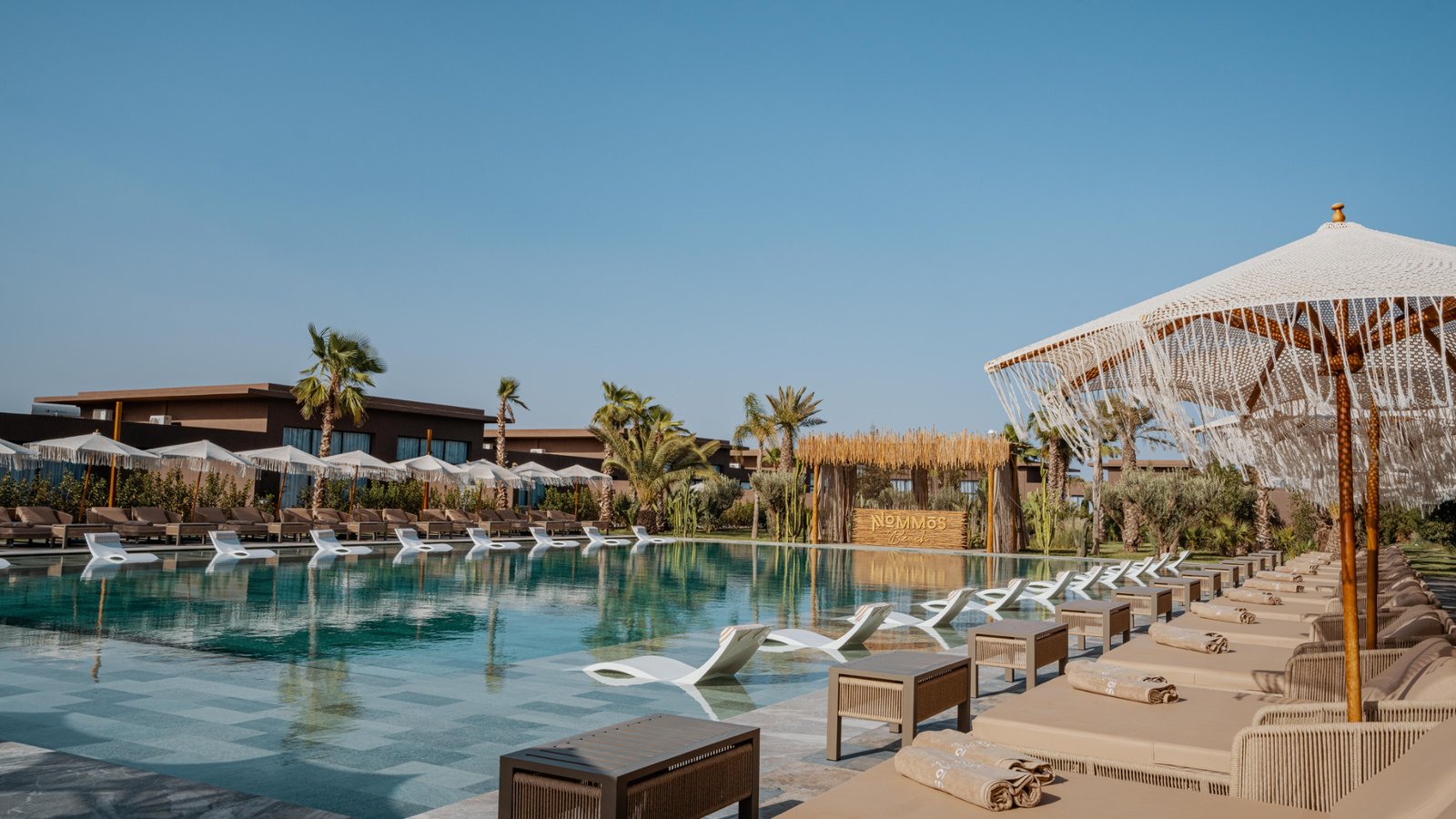 Les grands beach clubs de Marrakech, pour une journée de fête