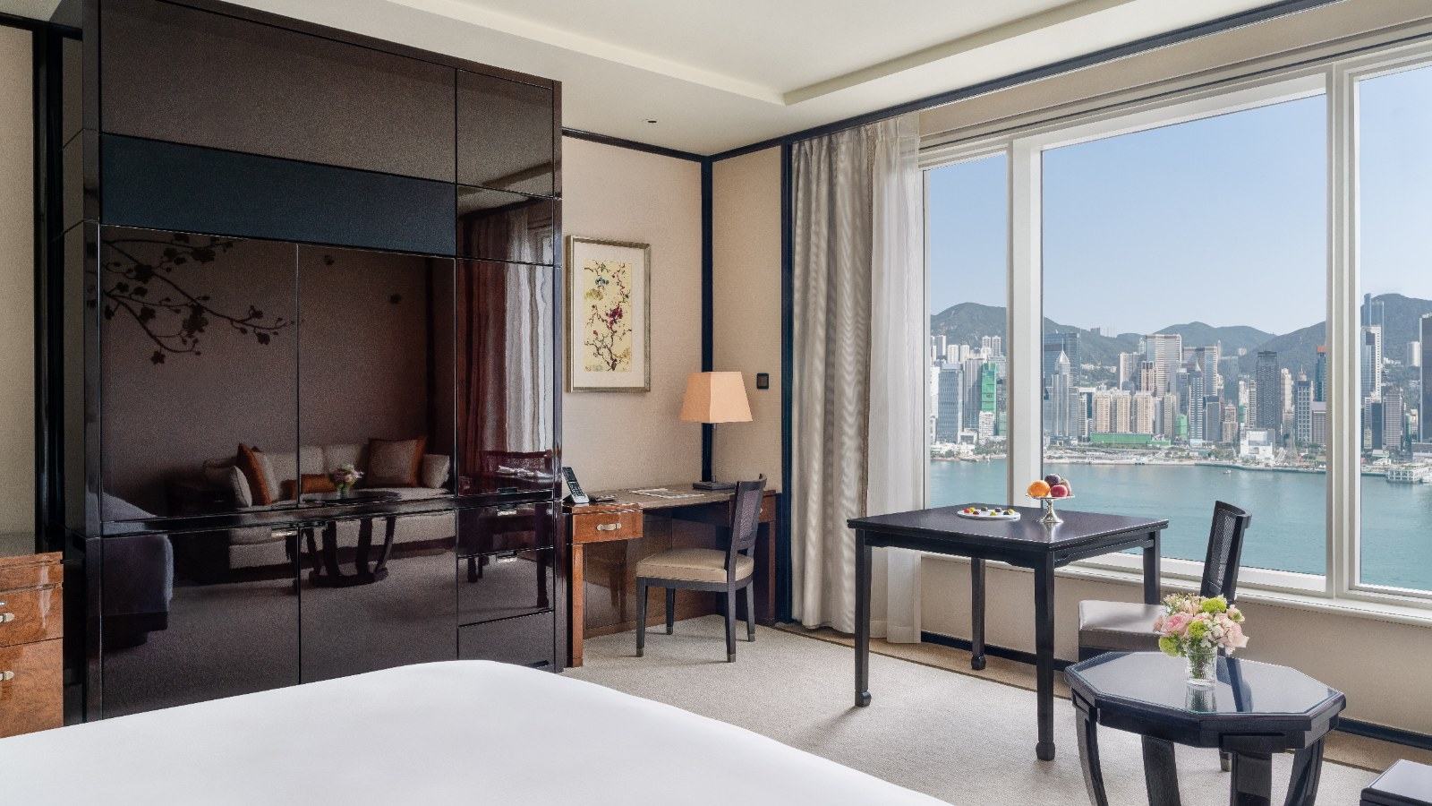 The Peninsula Hong Kong : la chambre côté port justifie-t-elle 400 € de plus