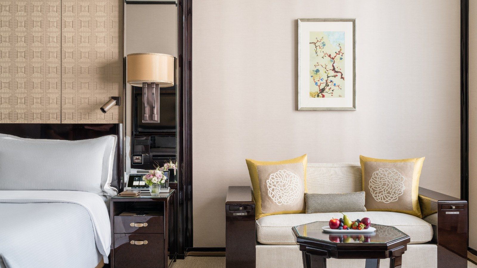 The Peninsula Hong Kong : la chambre côté port justifie-t-elle 400 € de plus
