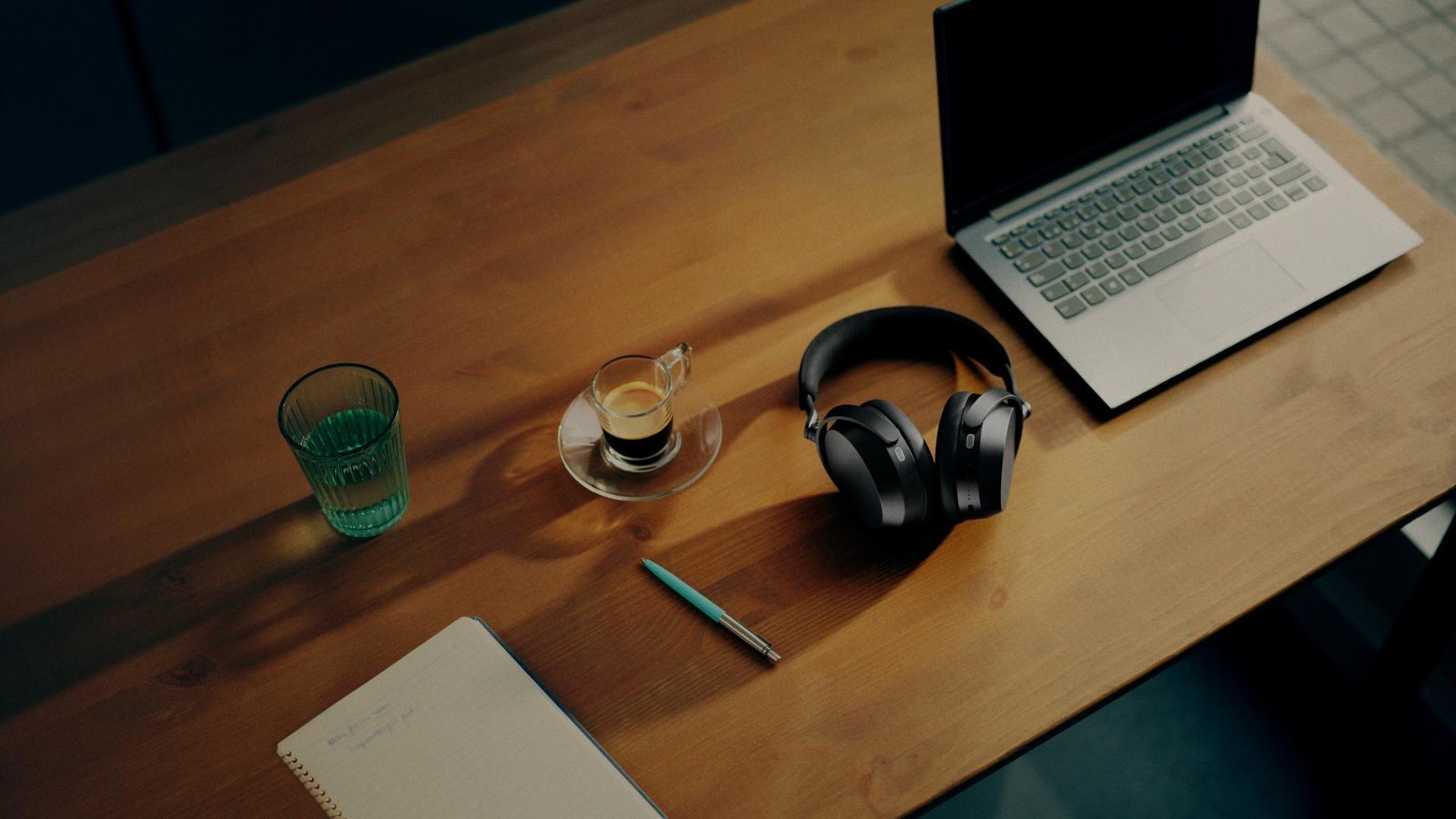 Sennheiser Momentum 5 : 57 heures d'autonomie pour grands voyageurs